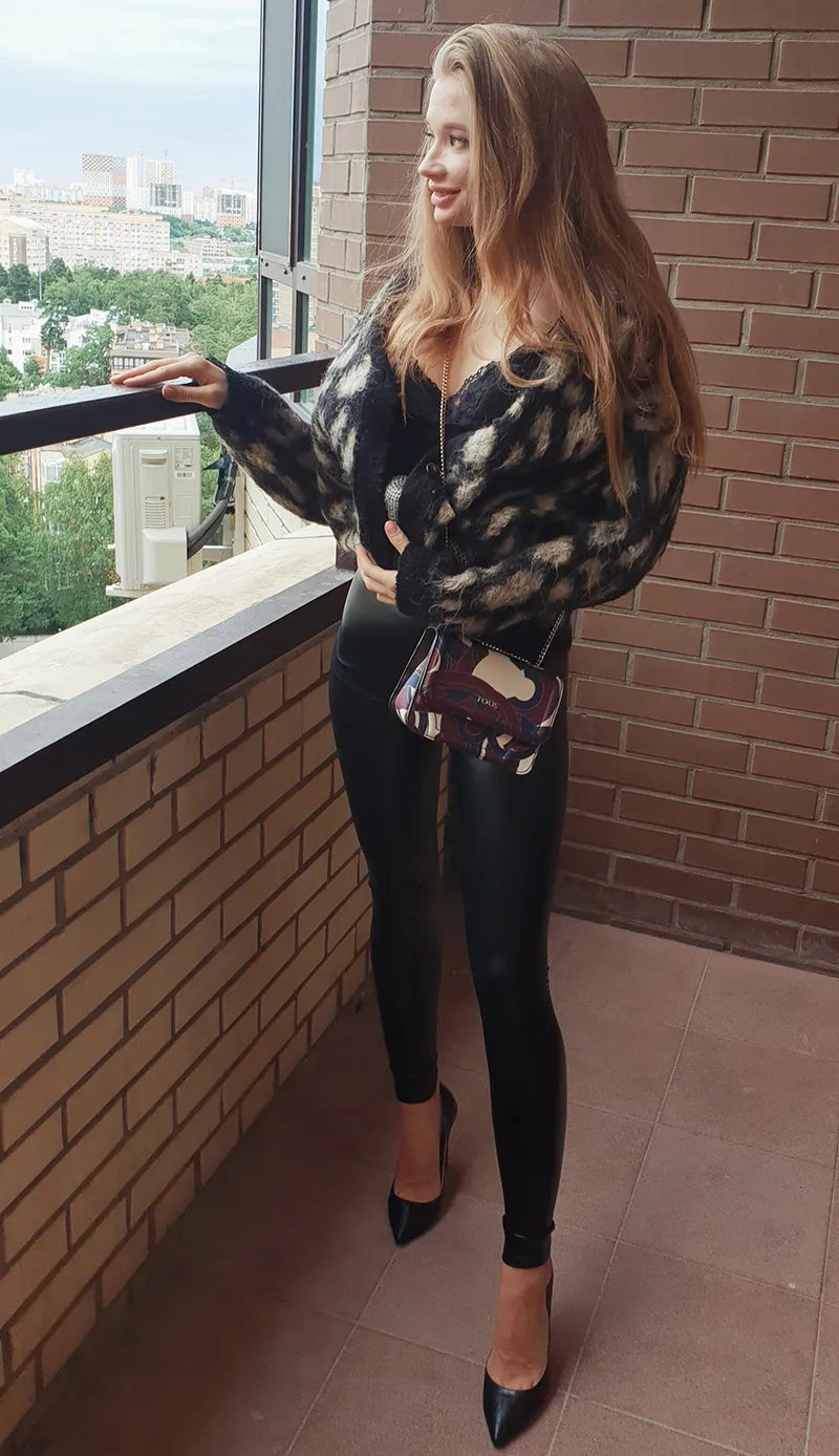 BIVIGAOS Fashion Women PU Leather Pants Elastic High Waist Winter Leggings Slim Velvet Leather Leggings Skinny Fleece Trousers