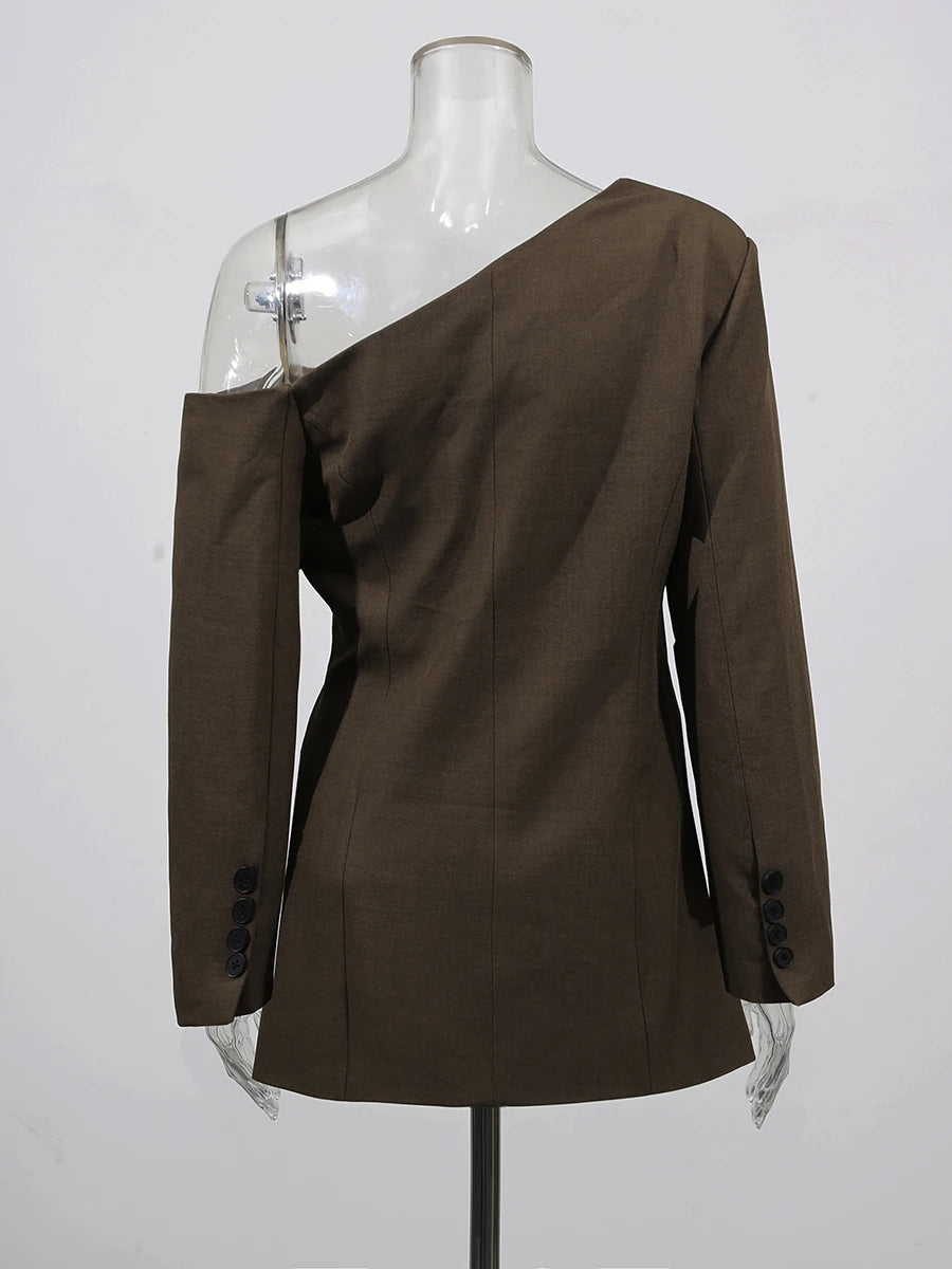 TWOTWINSTYLE Solid Spliced Pockets Slimming Jackets For Women Irregular Neck Backless Tunic Temperament Coat Female Fashion New