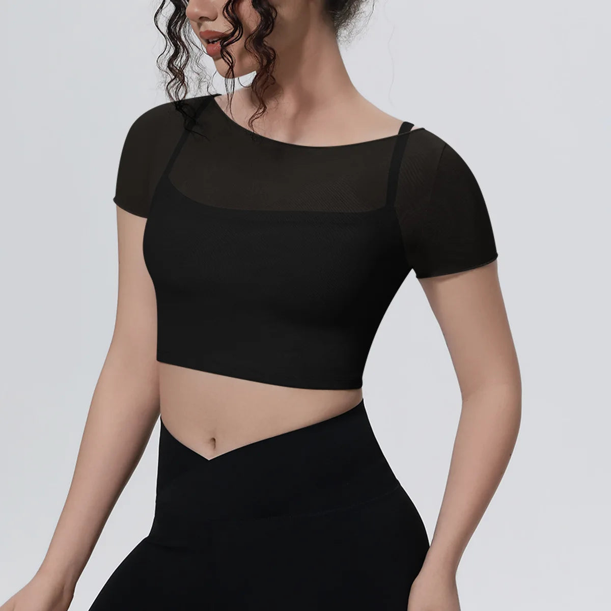 Hearuisavy Women's Mesh Short Sleeve Yoga Top With Padded Bra Fake Two Piece Gym Clothing Quick Dry Sports Crop Top Fitness Top