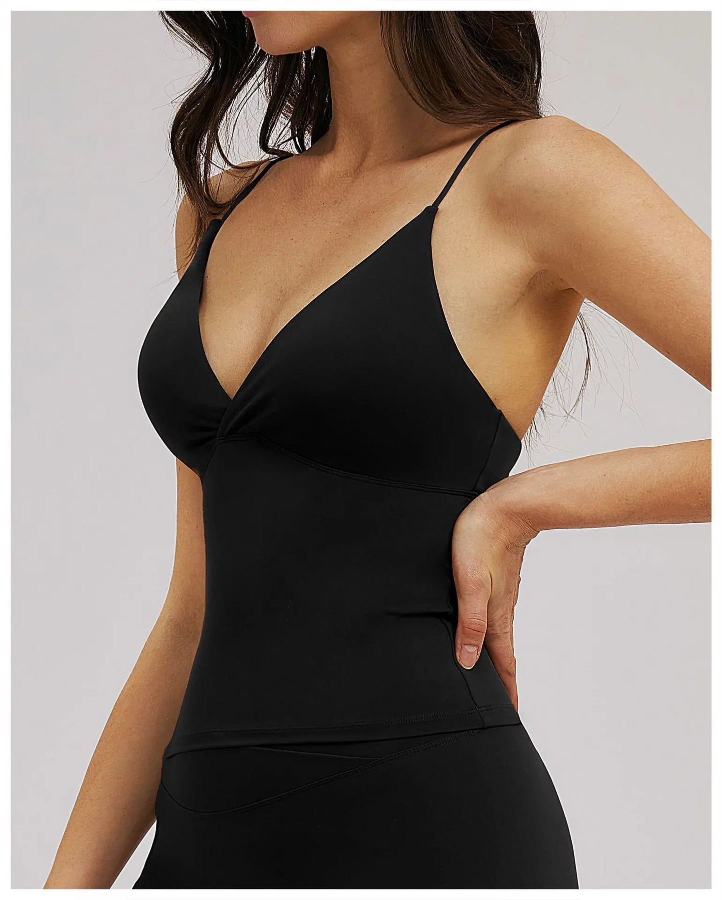 Women Sexy V Neck Yoga Bra Cross Back Strap Sports Underwear Shockproof Gym Workout Vest Female Solid Sports Fitness Underwear