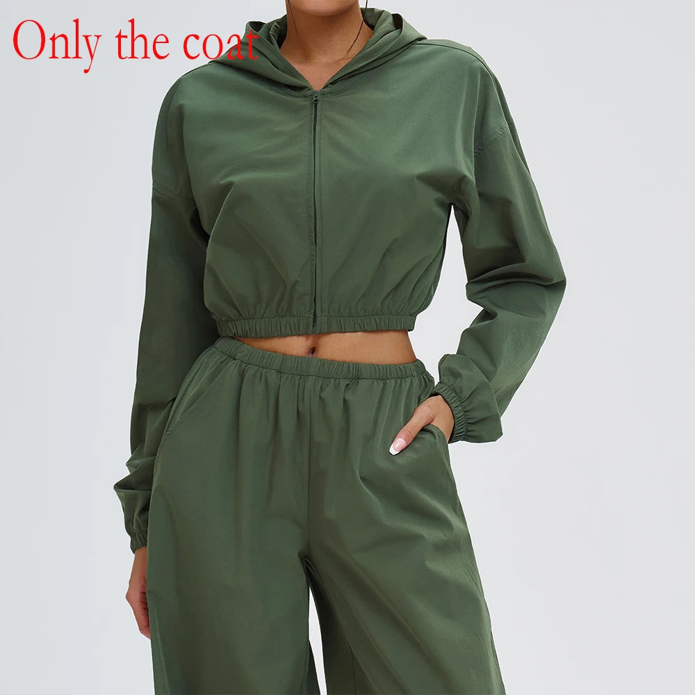 Women Outdoors Sun Protection Yoga Long Sleeve Zipper and Pockets Gym Fitness Jacket Female Running Workout Sports Yoga Shirts