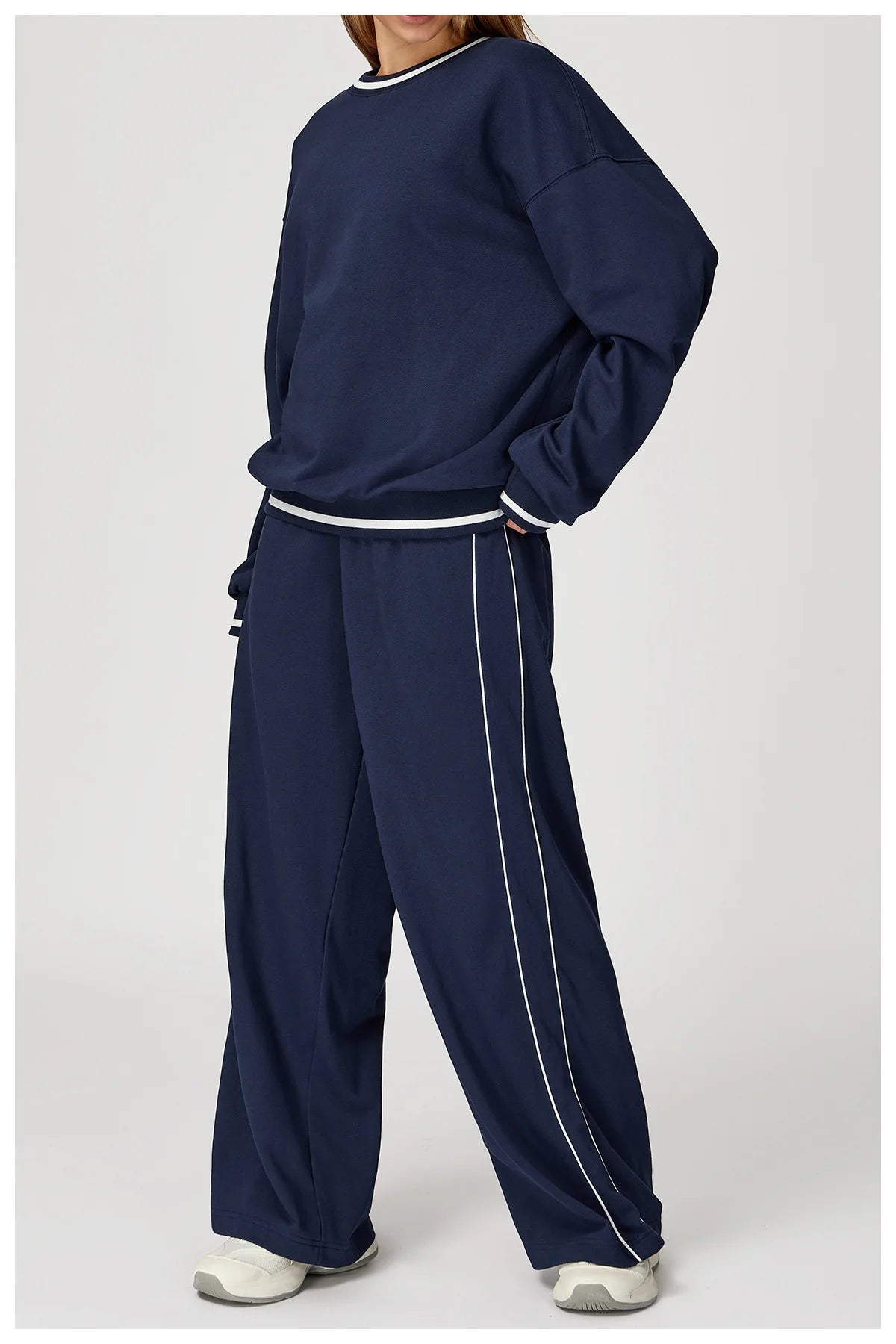 Custom LOGO women's new casual sweater wide-leg trousers comfortable outdoor fashion sports jogging shorts cycling two-piece set