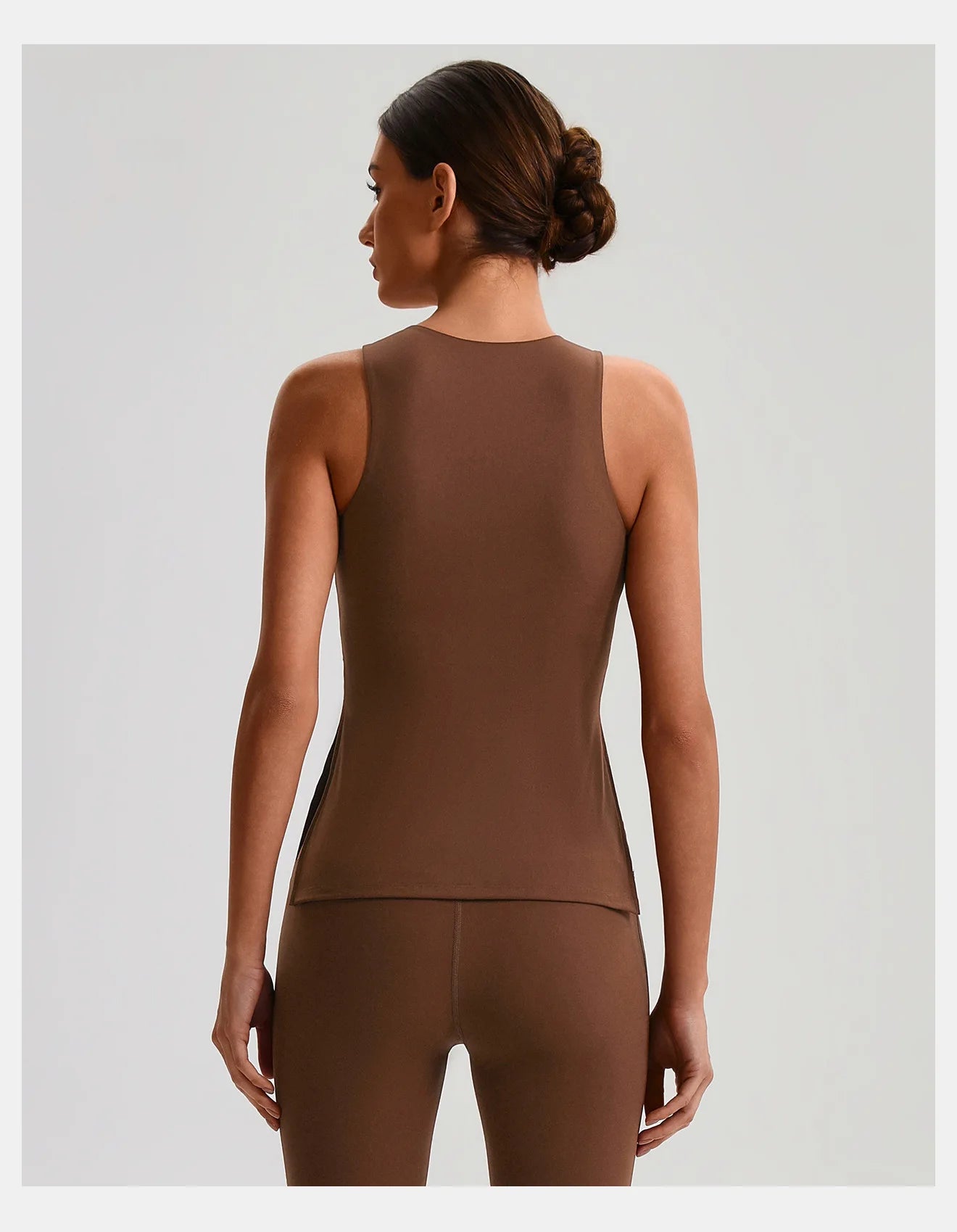 Solid Color Women Fitness Tight Short Yoga T -Shirt Tank Cropped Breathable Sports Running Vest Gym Clothing With Padded Cups