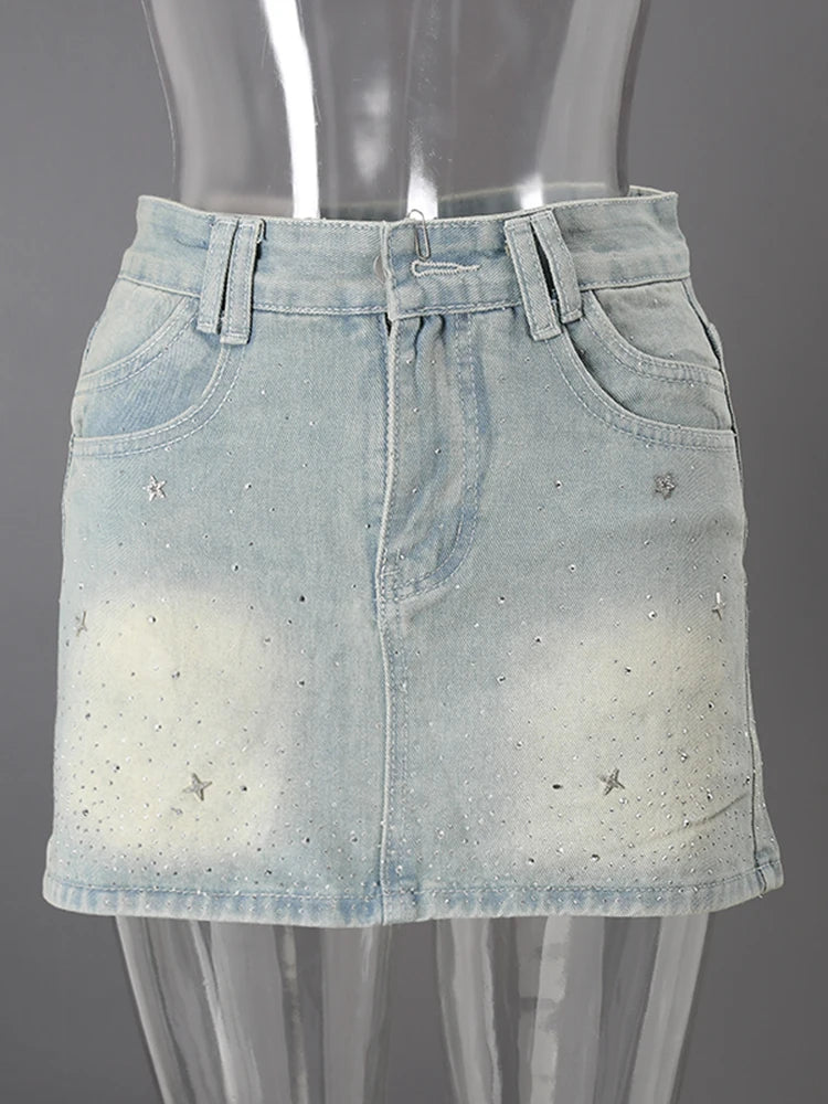 DEAT Fashion Star Rhinestone Denim Mini Skirt Women's High Waist Light Blue Gradient Wash Skirts Summer New