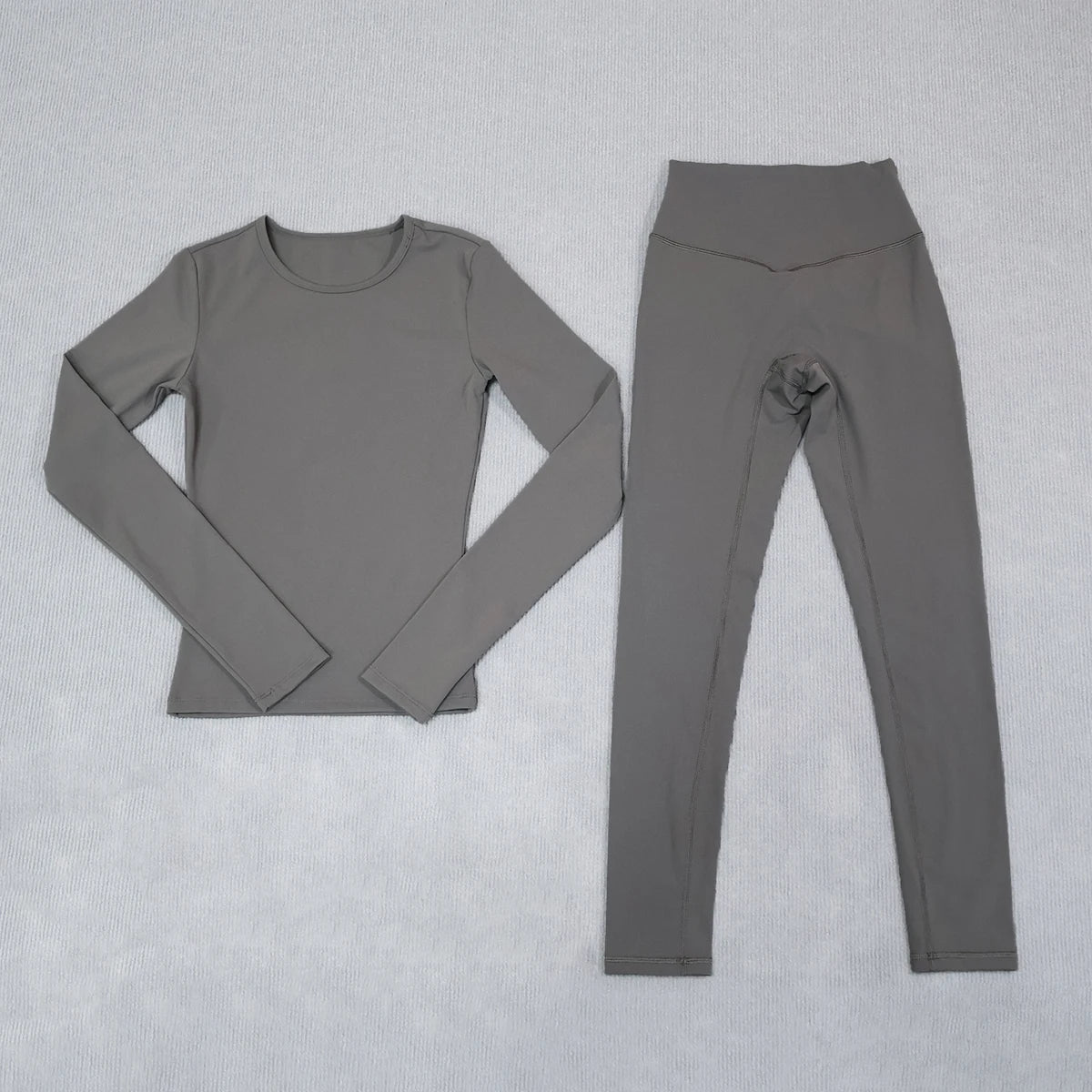 Summer Women Quick-Dry Two-Piece Yoga Set: A long-sleeve top and leggings set for fitness and sports perfect for running cycling