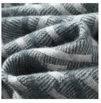 New 100% Pure Wool Cashmere Men's Mock-Neck Pullover Autumn And Winter Color Matching Top Casual Thick Fashion Large Size Jacket
