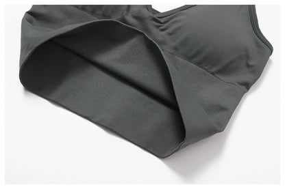 Sexy Seamless Sports Bras Halter Yoga Bra Women Fitness Gym Top Shockproof Running Workout Fast Dry Underwear Female Yoga Vest