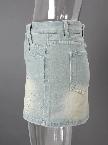 DEAT Fashion Star Rhinestone Denim Mini Skirt Women's High Waist Light Blue Gradient Wash Skirts Summer New