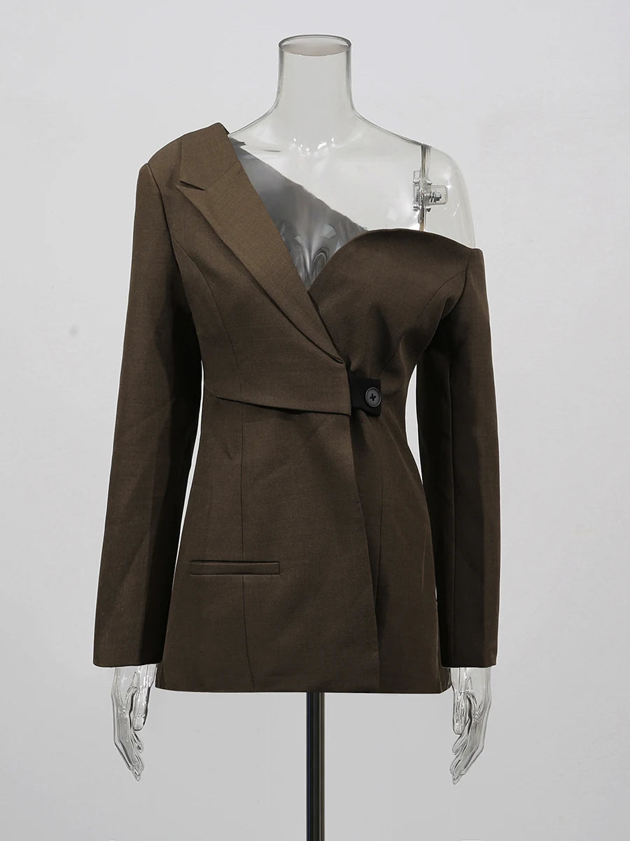 TWOTWINSTYLE Solid Spliced Pockets Slimming Jackets For Women Irregular Neck Backless Tunic Temperament Coat Female Fashion New