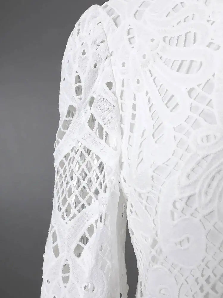 DEAT Fashion White Stand Collar Lantern Long Sleeve Water-soluble Lace Dress A-line Ruffle Hollow Party Mini Dresses Summer New