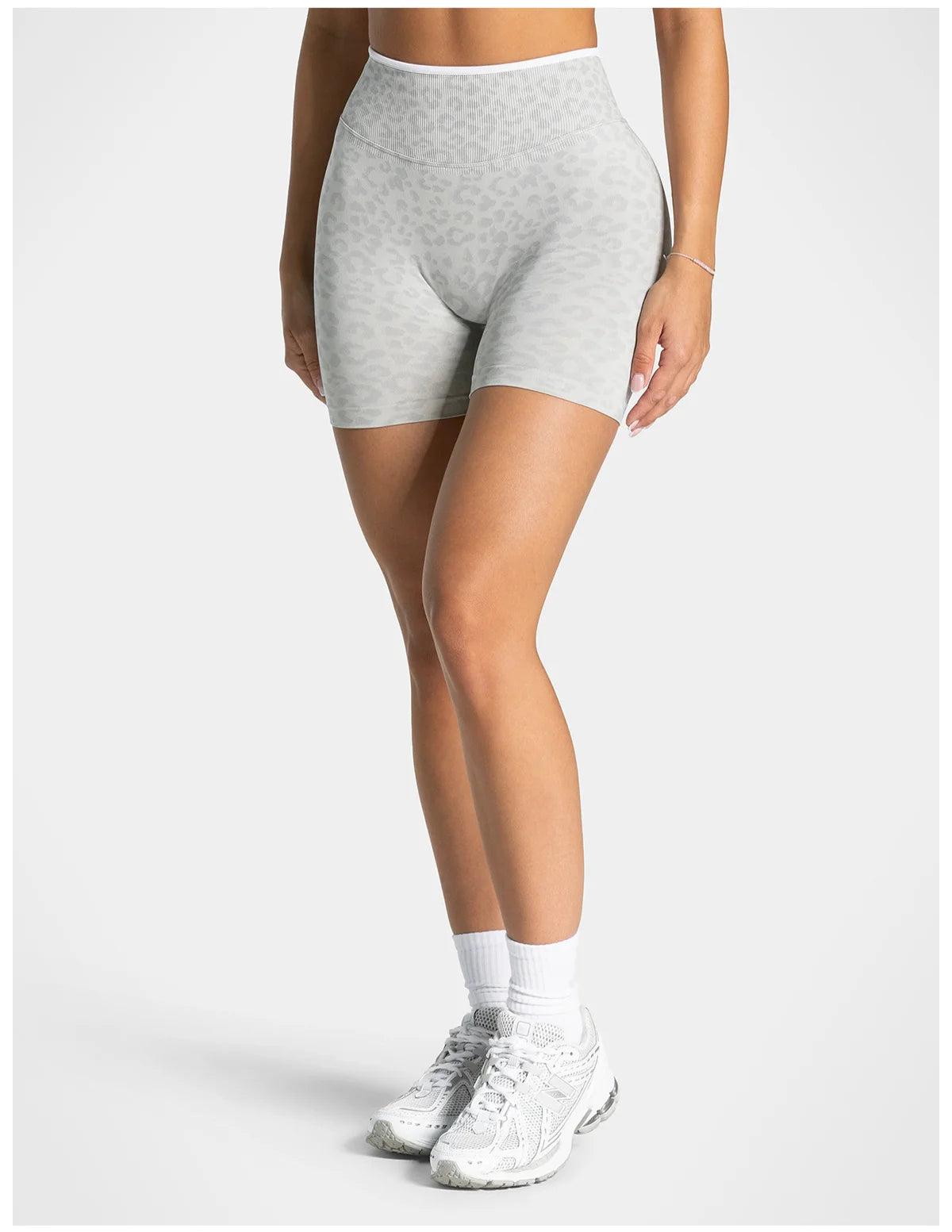 Leopard Print Yoga Shorts Women Seamless High Waist Workout Shorts Fitness Yoga Lift Butt Fitness Yoga Gym Running Short Pants