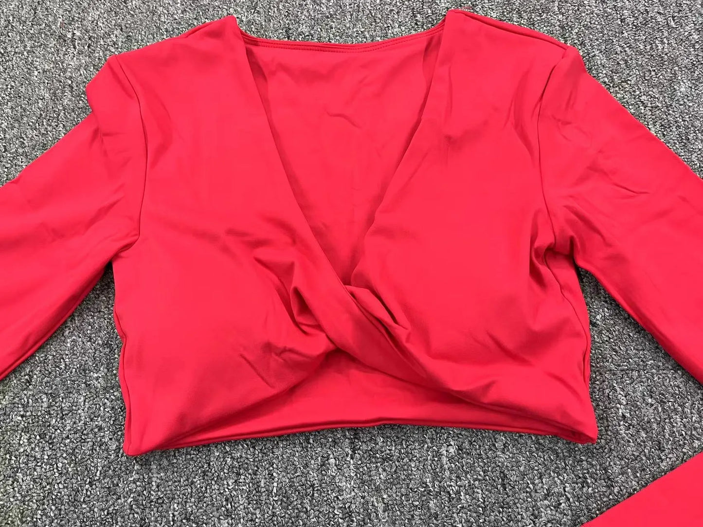 Sexy Creased Long Sleeve Crop Top Women Yoga Clothing Quick Dry Gym Long Sleeved Shirt Women Clothes Running Workout Sportswear