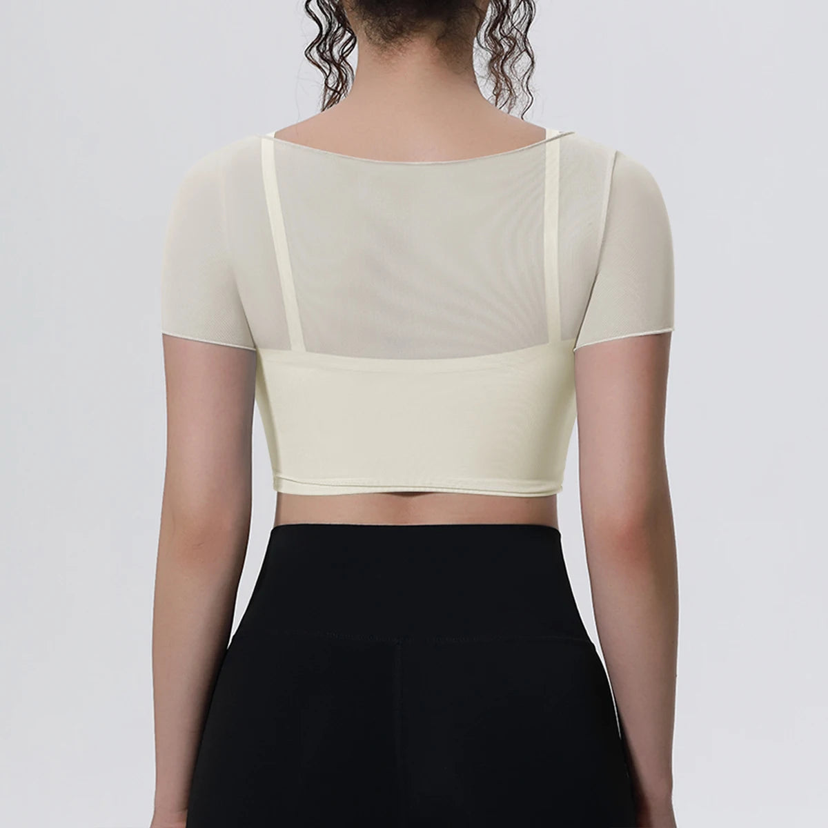 Hearuisavy Women's Mesh Short Sleeve Yoga Top With Padded Bra Fake Two Piece Gym Clothing Quick Dry Sports Crop Top Fitness Top
