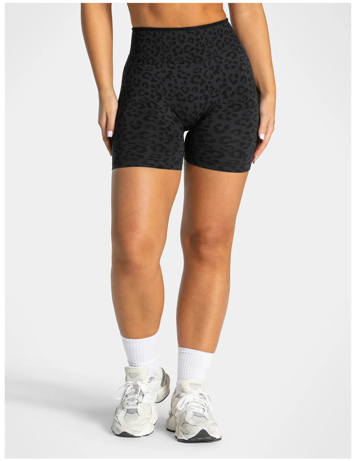 Leopard Print Yoga Shorts Women Seamless High Waist Workout Shorts Fitness Yoga Lift Butt Fitness Yoga Gym Running Short Pants