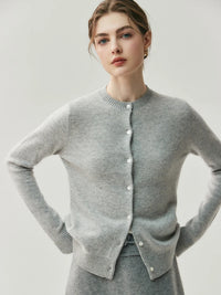 Yan Grey