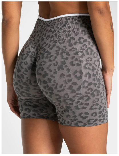 Leopard Print Yoga Shorts Women Seamless High Waist Workout Shorts Fitness Yoga Lift Butt Fitness Yoga Gym Running Short Pants