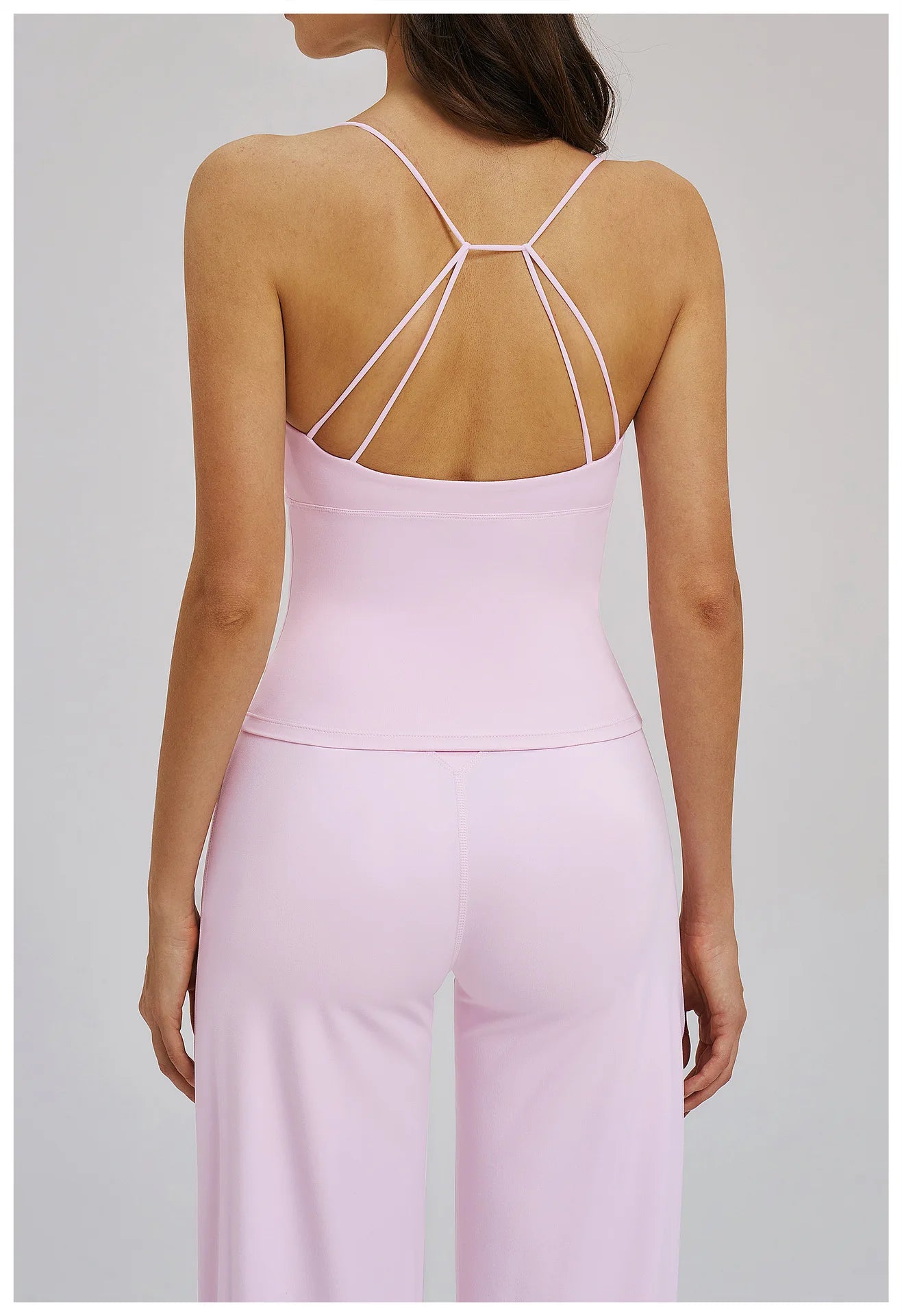 Women Sexy V Neck Yoga Bra Cross Back Strap Sports Underwear Shockproof Gym Workout Vest Female Solid Sports Fitness Underwear