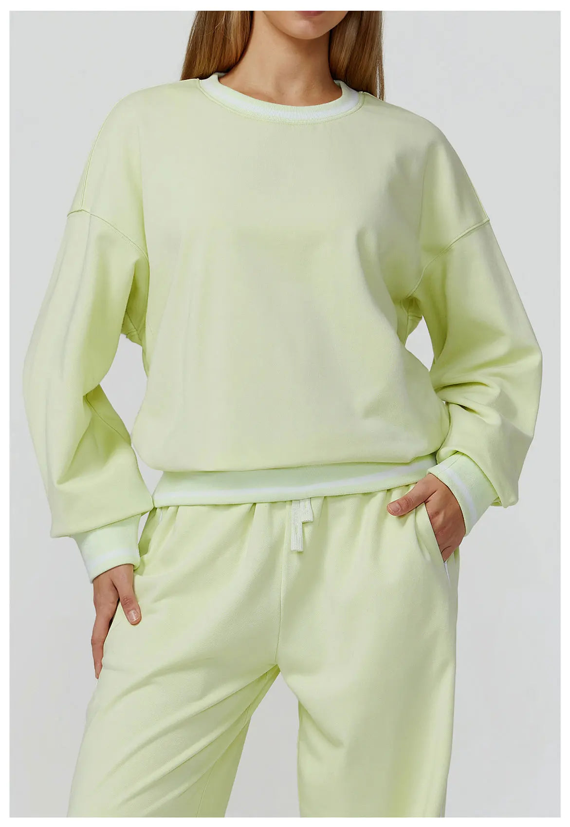 Women Long Sleeved New Winter Color Blocking Hoodie Outdoor Casual Running Sports Top Loose Round Neck Top Fashionable Hoodie