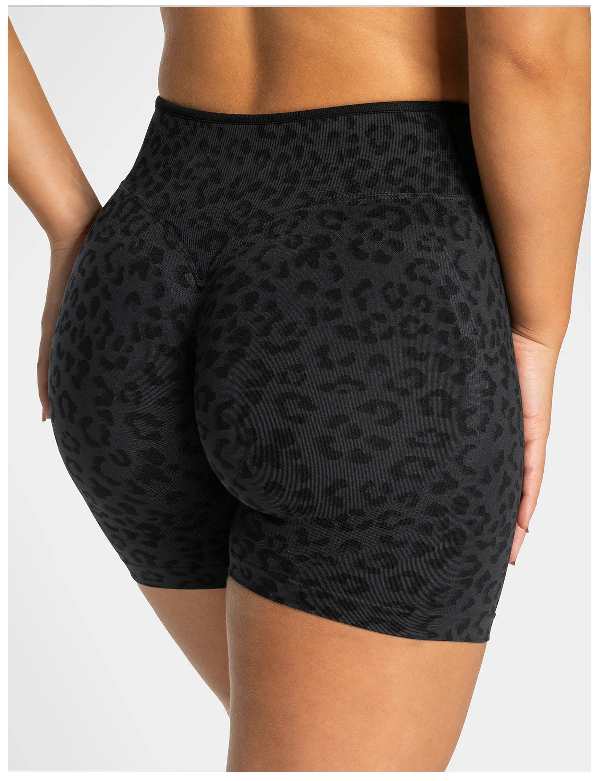 Leopard Print Yoga Shorts Women Seamless High Waist Workout Shorts Fitness Yoga Lift Butt Fitness Yoga Gym Running Short Pants