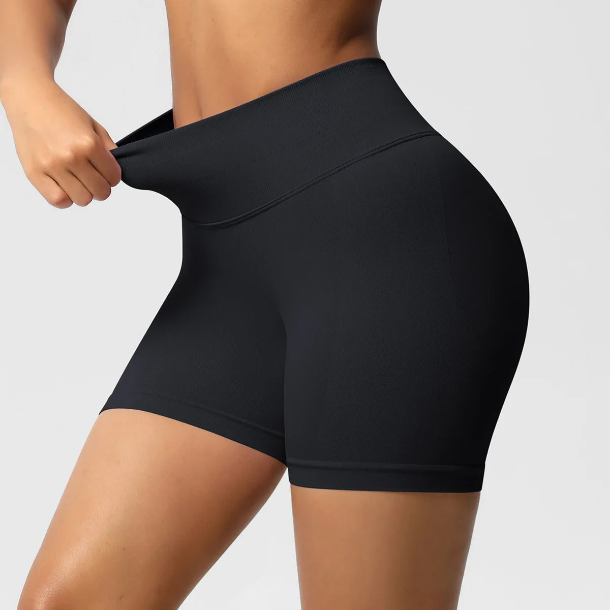 Custom LOGO women's  28-color XS-2XL seamless fitness yoga shorts high waist hip lift sports tight quick-drying shorts