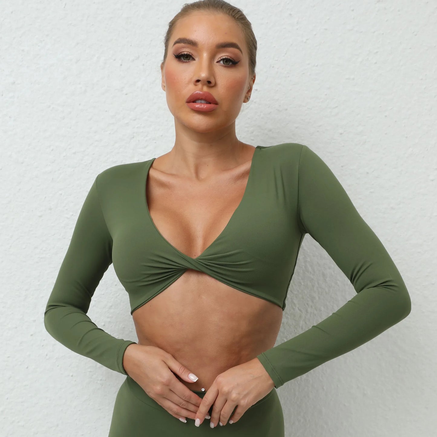 Sexy Creased Long Sleeve Crop Top Women Yoga Clothing Quick Dry Gym Long Sleeved Shirt Women Clothes Running Workout Sportswear