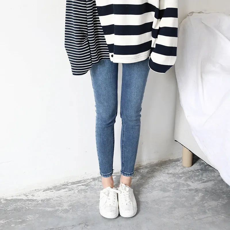 CHIC VEN Women Jeans Solid Slim Retro High Waisted Small Leg Denim Pant Skinny Pant Spring Autumn 2026