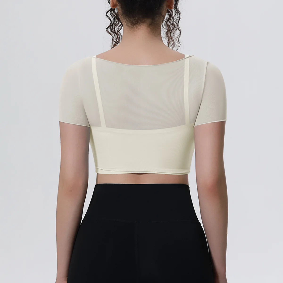 Hearuisavy Women's Mesh Short Sleeve Yoga Top With Padded Bra Fake Two Piece Gym Clothing Quick Dry Sports Crop Top Fitness Top