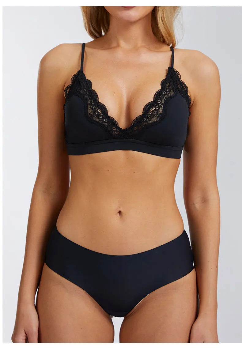 Yoga Bra Gym Top Women Thin Strap Halter Sports Bra Triangle Soft Cup Naked Feeling Sexy Bras Scrunch Elastic Women‘s Underwear