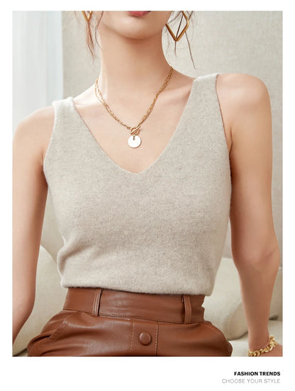 Women's Spring and Autumn 2026 New 100% Merino Wool V-Neck Pullover Knitted Suspender Casual Soft Inner Vest Women's Clothing