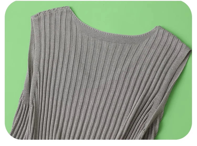 SuyaDream. Women Knitted Tanks, 45%Silk 55%Lyocell, V neck, Sleeveless Chic T Shirt, 2025 Solid Summer Vests